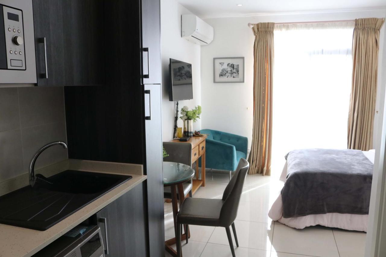 Apartments Gh - Accra - Cantonments - Embassy Gardens Habitación foto